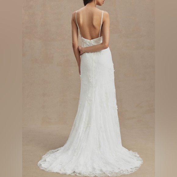 NWT BHLDN Meadow V-Neck Floral Appliqué Sheath Wedding Dress - Picture 3 of 12